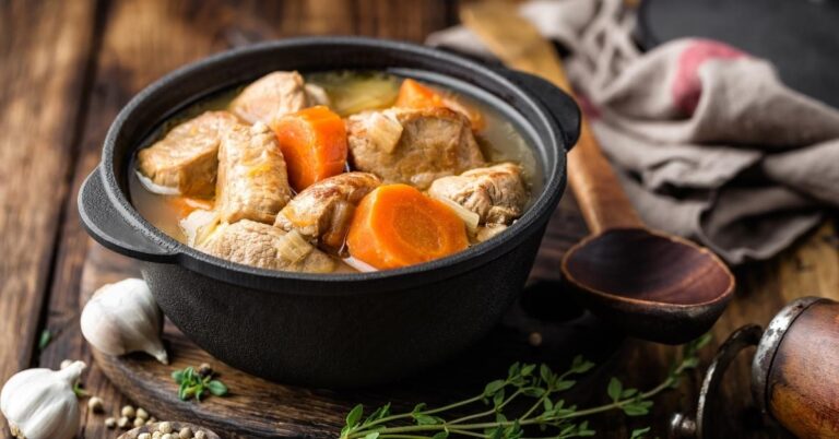 13 recettes de soupe au porc saines à essayer