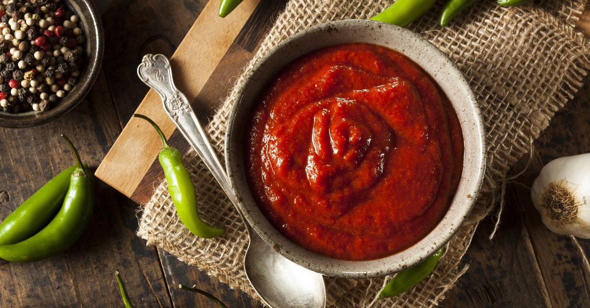 13 substituts Sriracha (10+ alternatives classées)