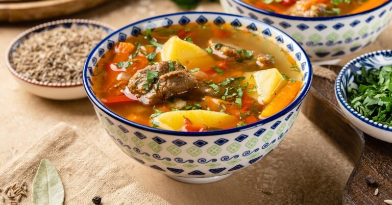 17 meilleures recettes avec du bouillon d'os pour l'hiver