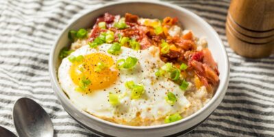 17 meilleures recettes de flocons d&rsquo;avoine salées pour un petit-déjeuner savoureux