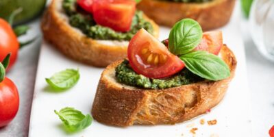 17 meilleurs apéritifs au pesto (+ recettes faciles)
