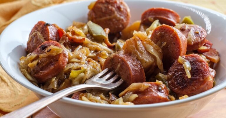 17 recettes faciles de Keto Kielbasa (faible teneur en glucides)