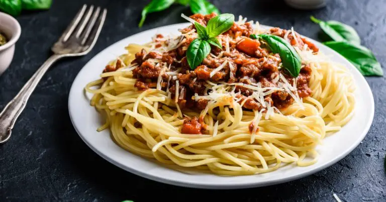 25 meilleures recettes avec de la pâte de tomate pour le dîner