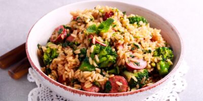 25 recettes de saucisses fumées (+ idées de dîner faciles)