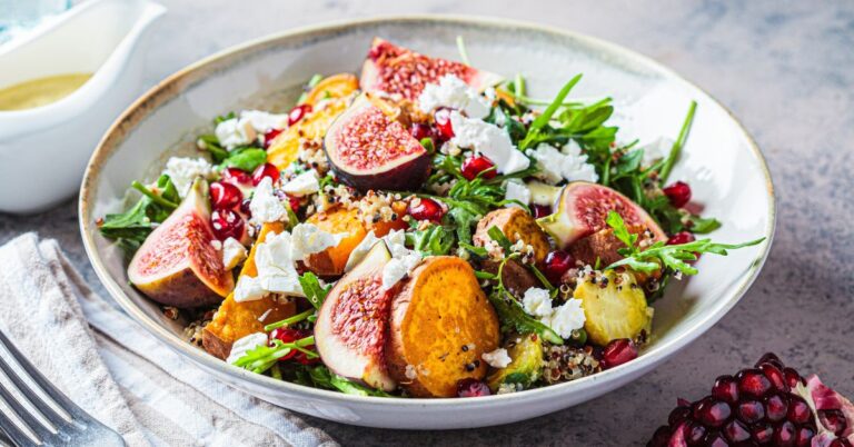 30 meilleures salades au fromage auxquelles nous ne pouvons pas résister