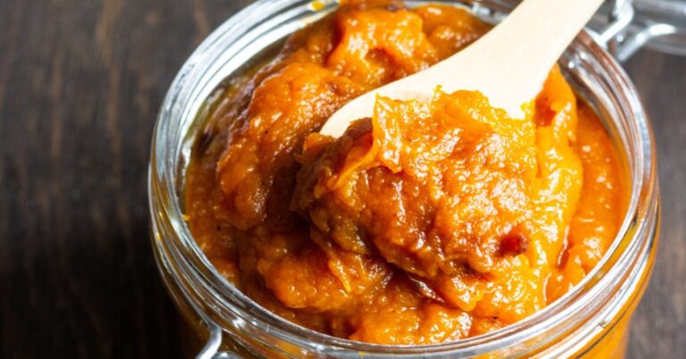 Beurre de citrouille (recette facile à 7 ingrédients)