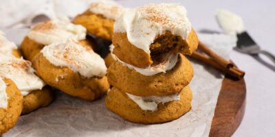 Biscuits à la citrouille avec glaçage au fromage à la crème