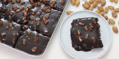 Combien de personnes un gâteau en feuille nourrit-il ?