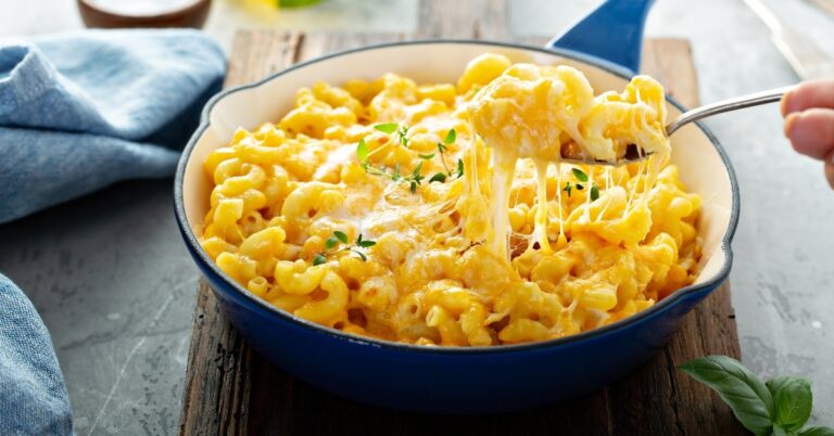 Comment améliorer le macaroni au fromage Kraft (8 astuces faciles)