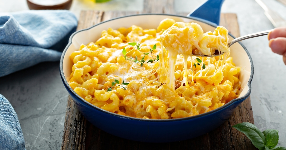 Comment améliorer le macaroni au fromage Kraft (8 astuces faciles)