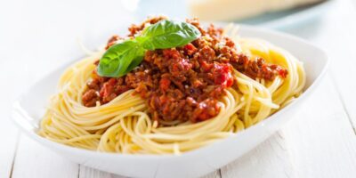 Comment réchauffer les pâtes (4 meilleures façons)