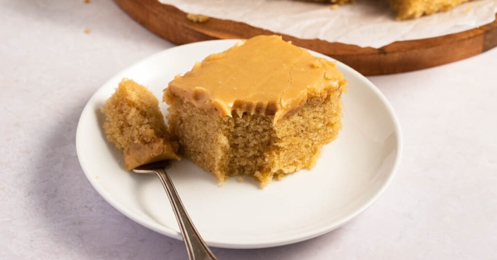 Gâteau au beurre de cacahuète (recette à l'ancienne) - Cakes Paradise