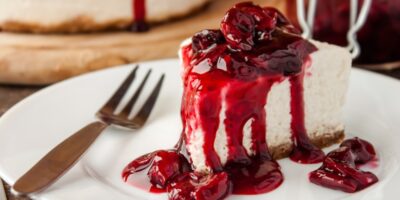 Gâteau au fromage aux cerises sans cuisson (recette facile)