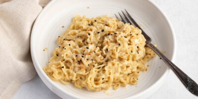 Recette de Kylie Jenner Ramen (nouilles célèbres de TikTok)