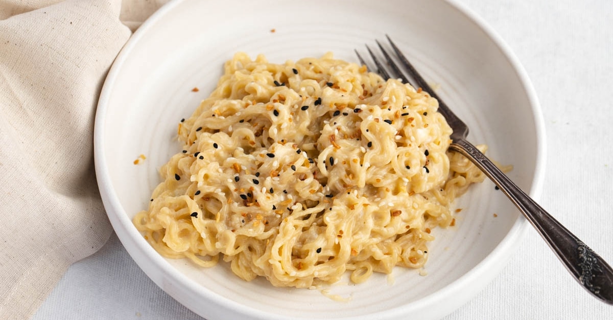 Recette de Kylie Jenner Ramen (nouilles célèbres de TikTok)