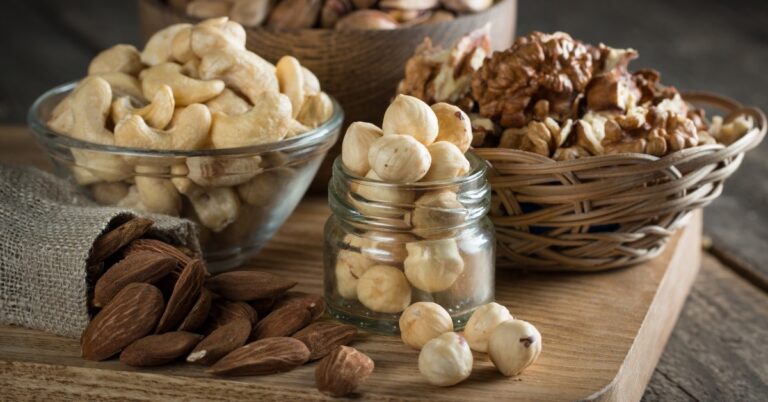 20 types de noix (différentes variétés)