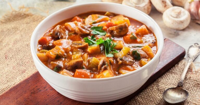 25 meilleurs ragoûts végétaliens (+ recettes faciles)