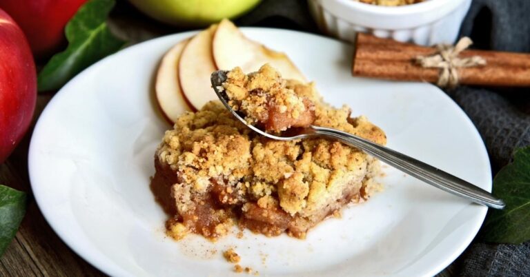 25 recettes végétaliennes aux pommes (desserts incroyables et plus)
