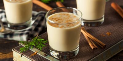 Qu’est-ce que le lait de poule ?  (+ Comment réaliser la recette traditionnelle)