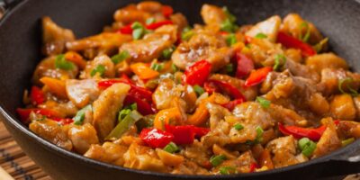 Qu’est-ce que le poulet Kung Pao ?  (+ Recette facile)