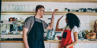 Des économies de coûts remarquables : les participants au programme pilote réduisent de 18 % leurs dépenses en matière de restauration en un trimestre