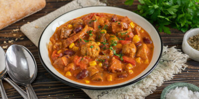 Casserole copieuse du four ▷