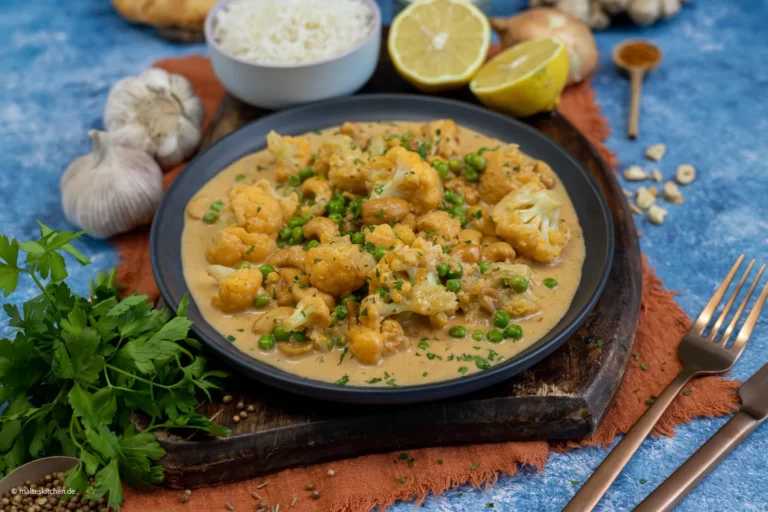 Curry de chou-fleur au ▷ lait de coco |  végétarien et délicieux