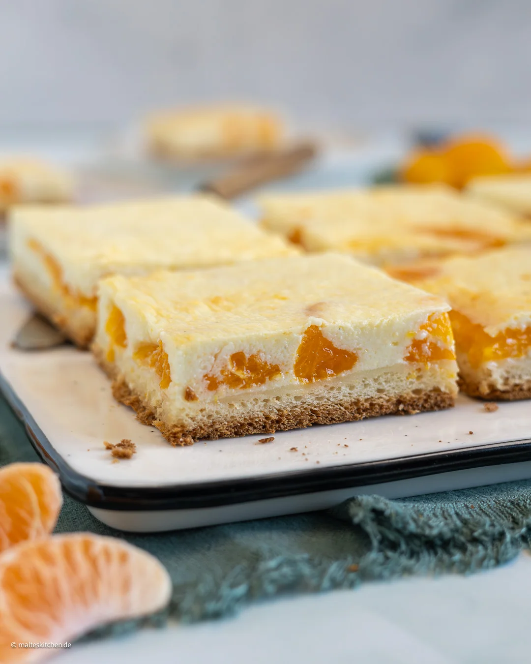 Gâteau au fromage blanc et aux mandarines.