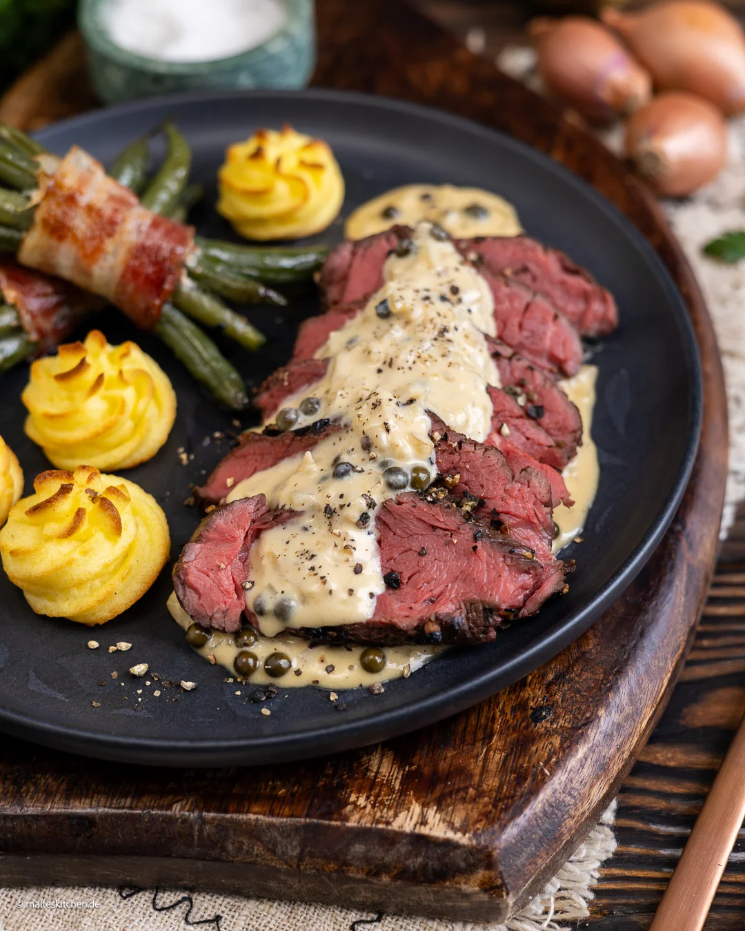 Steak au poivre - Steak au poivre français.