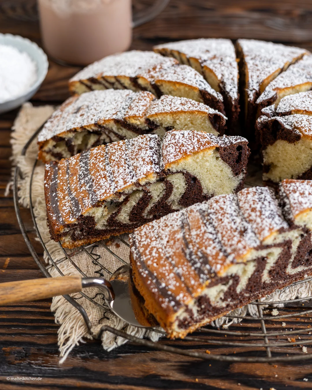 Gâteau marbré aux rayures zébrées
