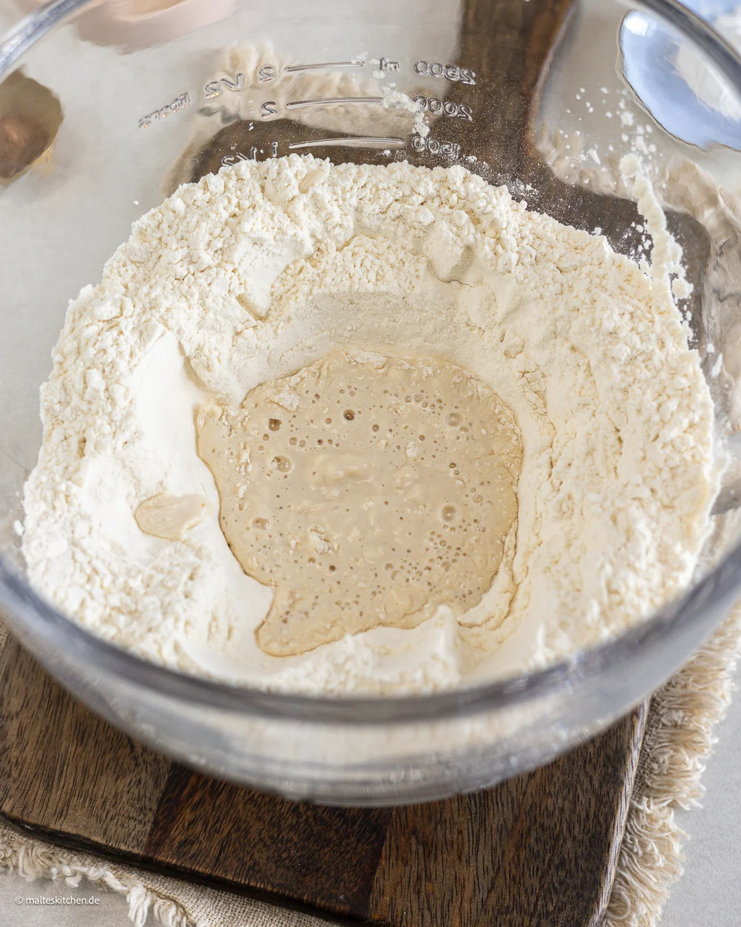 Pâte levée pour le gâteau crumble