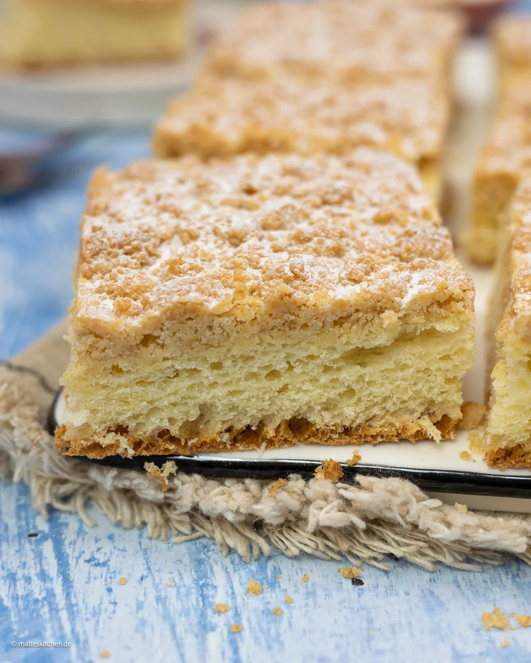 Délicieux gâteau avec des pépites du plateau.