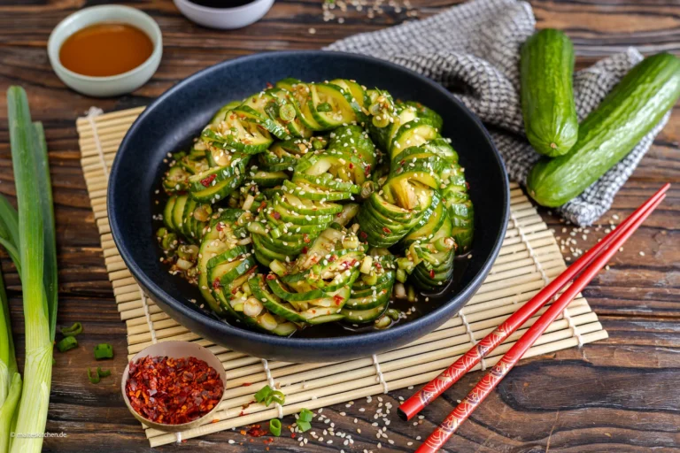 Salade asiatique de concombre au chili et sésame |  Recette TikTok