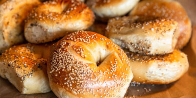 Le fournisseur de Everything Bagel étend ses services de vente en gros aux États-Unis
