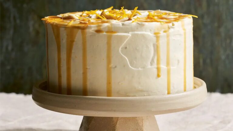 Gâteau végétalien au gingembre jamaïcain de Ruby Bhogal