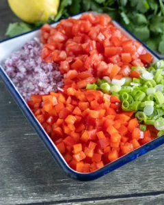 Légumes pour la salade de thon