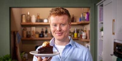 Off Duty Chef : Gâteau au chocolat sans farine avec ondulations de caramel salé