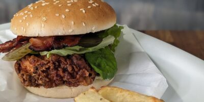 Le burger au poulet croustillant au babeurre de Brian McDermott : aujourd'hui