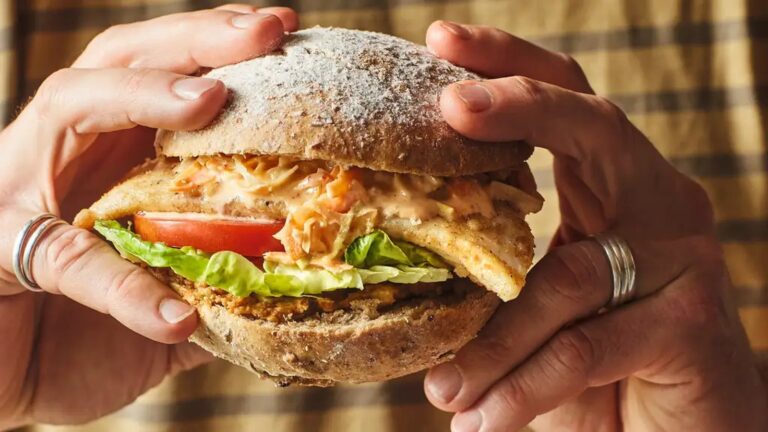 Sandwich au poisson chaud de Hugh Fearnley-Whittingstall