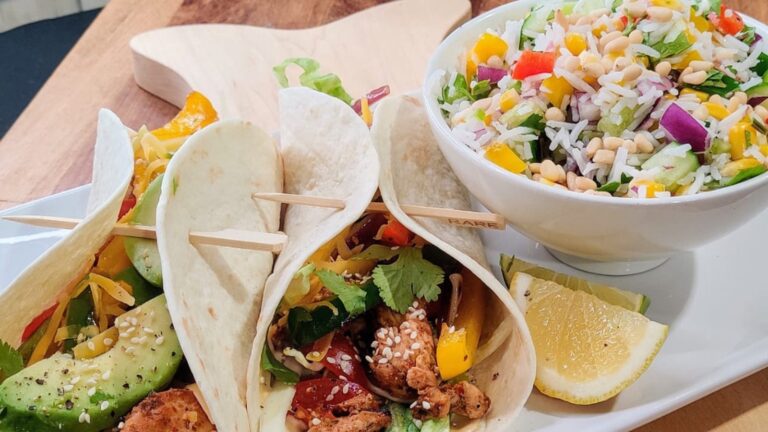 Fajitas au poulet et salade de riz de Sarah Butler : Aujourd'hui
