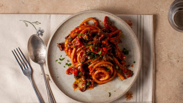 Chef hors service : Bucatini Alla Puttanesca