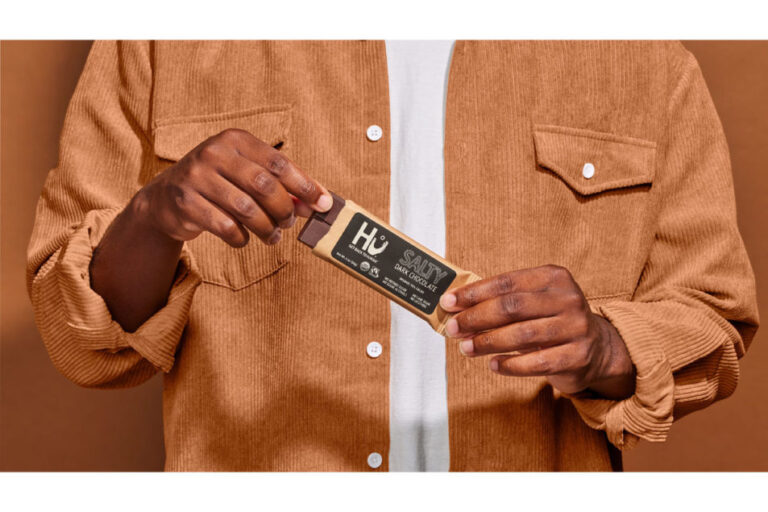 Hu lance une gamme de barres chocolatées de la taille d'une collation