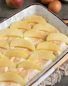 Casserole de fromage blanc à la cannelle et au sucre