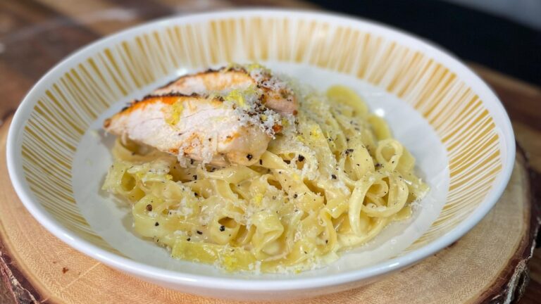 Le poulet piquant Alfredo de Kevin Aherne : aujourd'hui