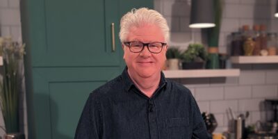 Poulet de Paul Flynn au poivron rouge et crème de parmesan fumé : Aujourd'hui