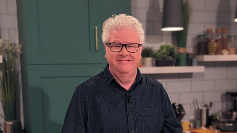 Poulet de Paul Flynn au poivron rouge et crème de parmesan fumé : Aujourd'hui