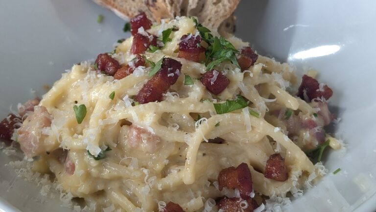 Les spaghettis carbonara de Sarah Butler : aujourd'hui