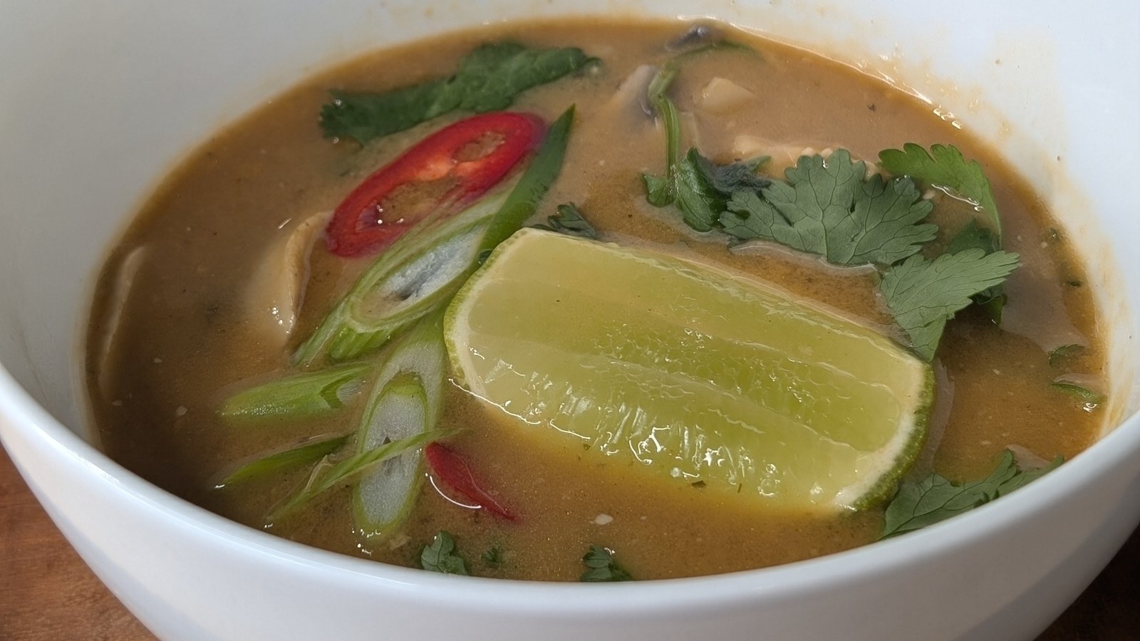 Tom Kha de Wade Murphy (soupe thaïlandaise à la noix de coco) : aujourd'hui