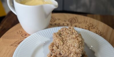 Crumble aux pommes et crème anglaise de triche de Gráinne Mullin : Aujourd'hui
