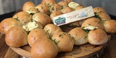 Couronne de pain au beurre à l'ail de Lilly Higgins